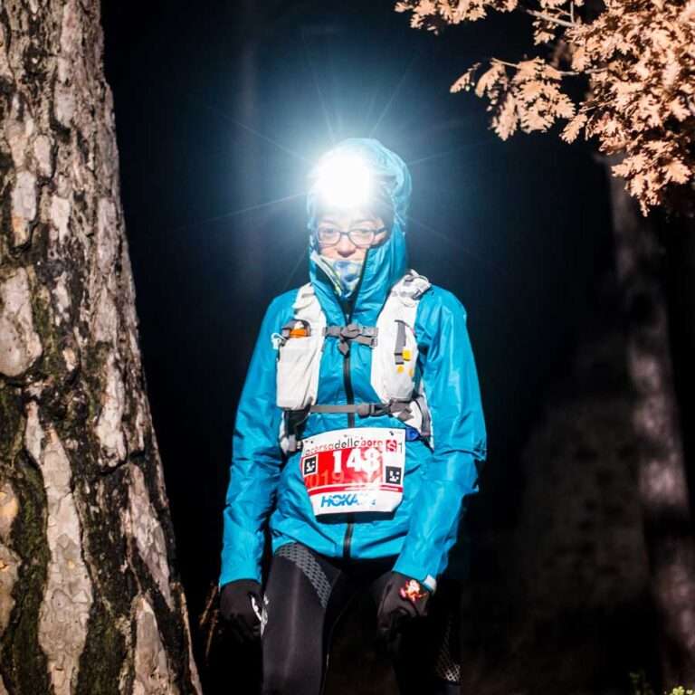 Runner imbacuccato nel freddo