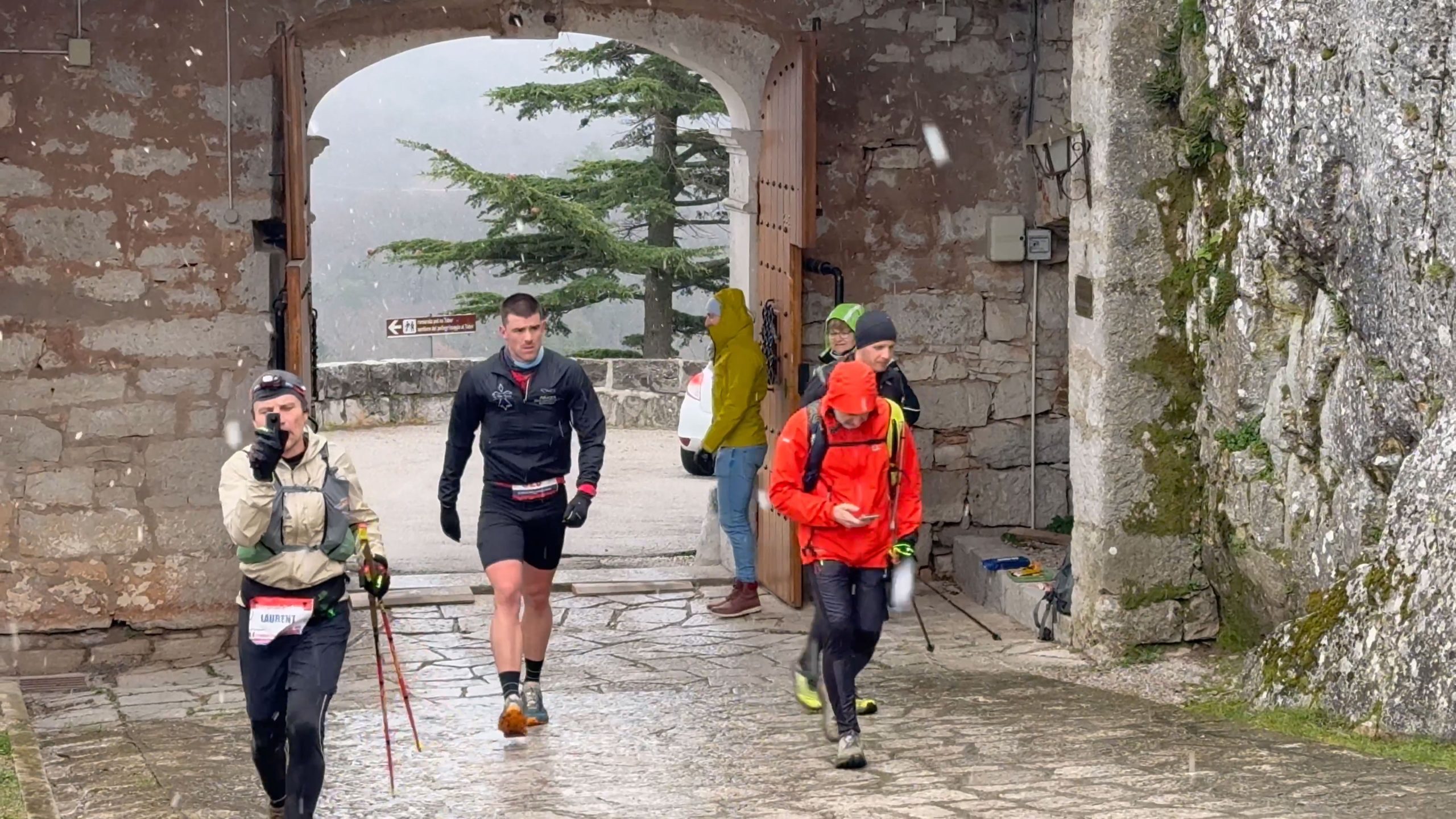Neve a Monrupino durante la Corsa della Bora 2025