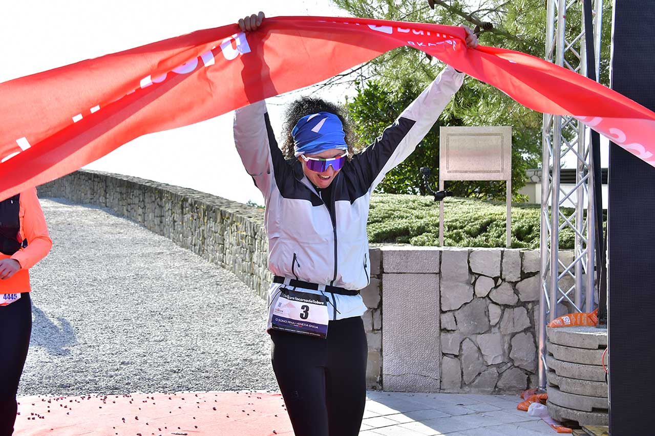 Runner alla Corsa della Bora 2027, Trieste Ultra Trail (ph. IoSonoFVG)